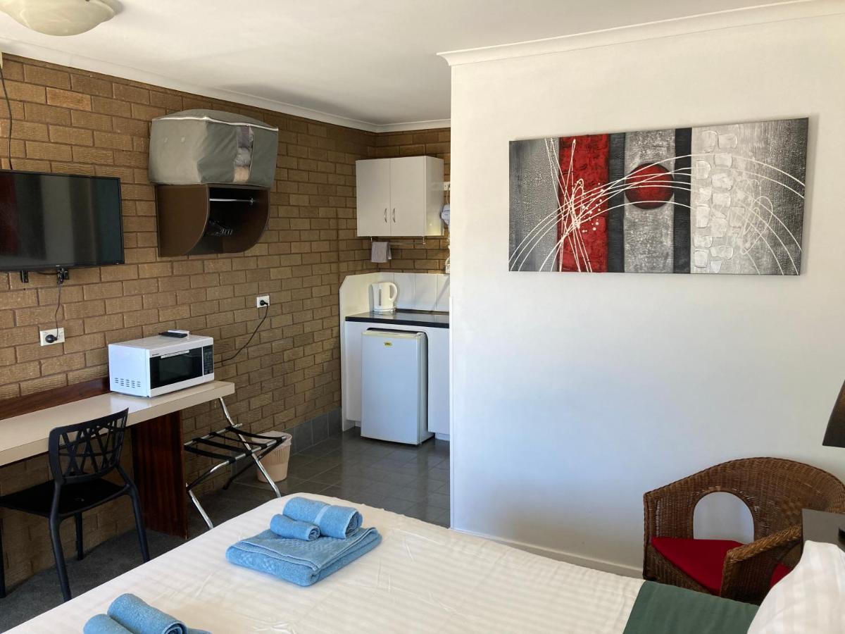Camellia Motel Narrandera Eksteriør bilde