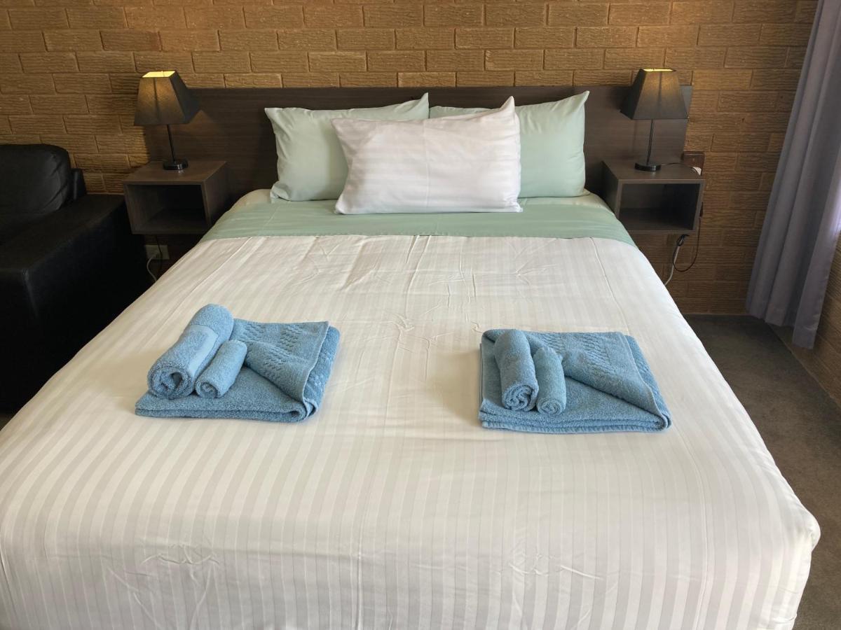 Camellia Motel Narrandera Eksteriør bilde