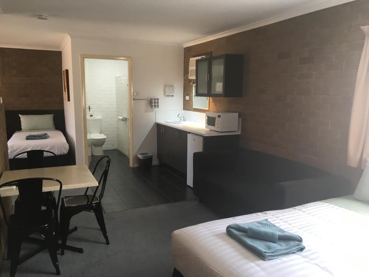 Camellia Motel Narrandera Eksteriør bilde