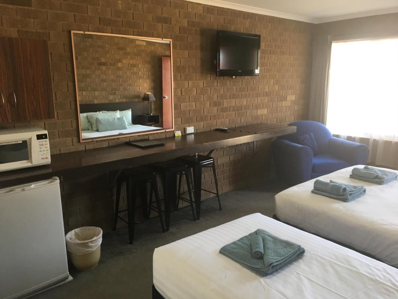 Camellia Motel Narrandera Eksteriør bilde